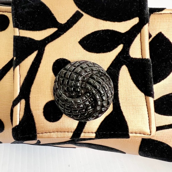 Metallic Gold Black Velvet Foldover Flap Purse Clutch - Picture 2 of 9